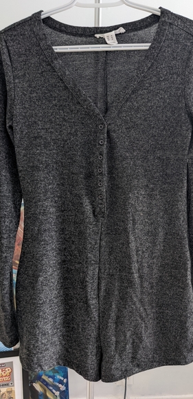 Cozy long sleeve romper - Picture 1 of 3